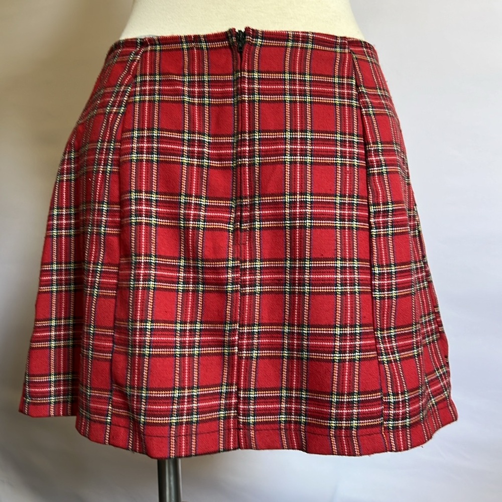 Lip Service Skirt - Picture 3 of 4